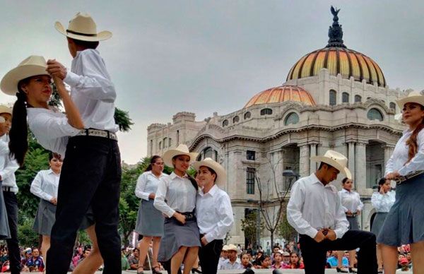 Continúa en la CDMX demanda de justicia para Manuel Serrano Vallejo