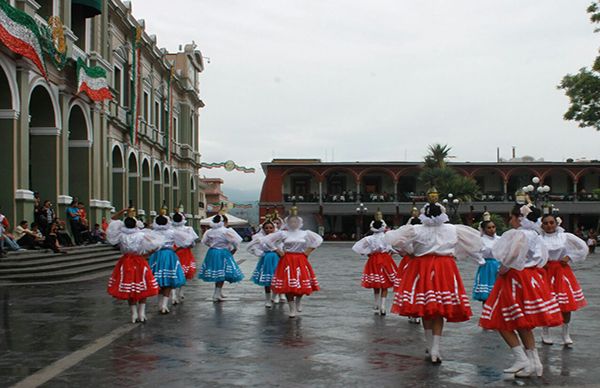 Grupos culturales antorchistas continúan exigiendo justicia