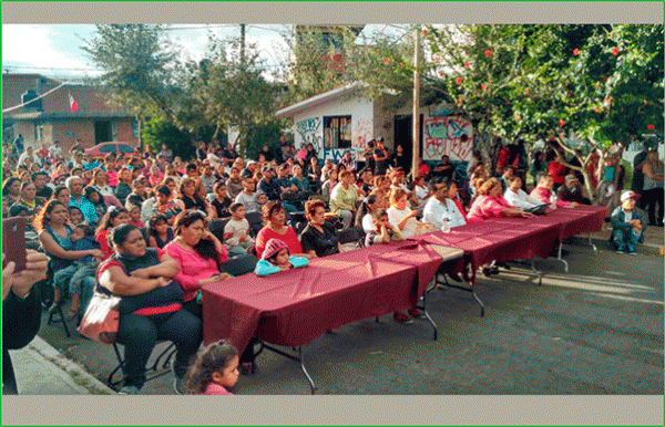 Celebra la colonia Clara Córdova, de Morelia, su XXVI aniversario con más lucha