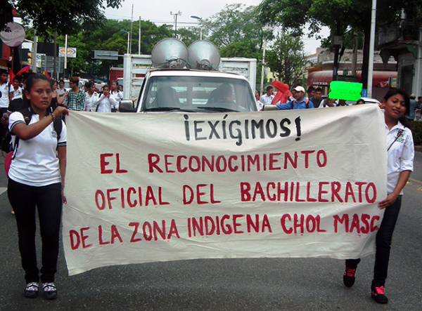 Estudiantes indígenas tabasqueños en lucha por el derecho a la educación 