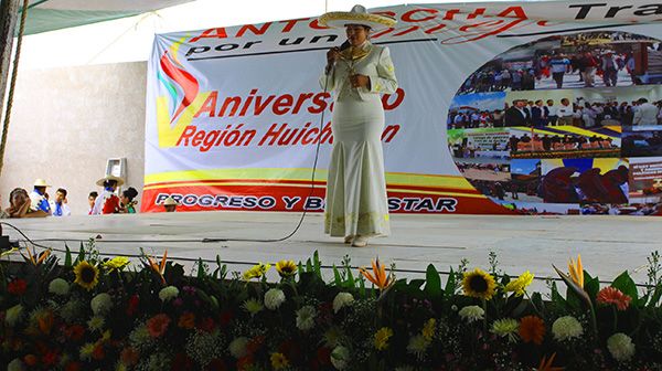 En el Valle del Mezquital más de 10 mil festejaron el 5to aniversario de Antorcha en la zona