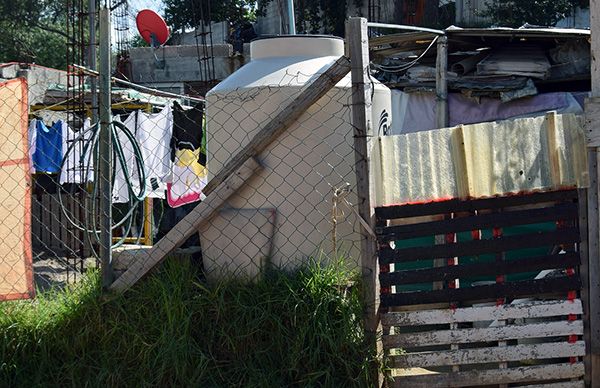 Sin agua habitantes de Coyotepec, desde hace dos años