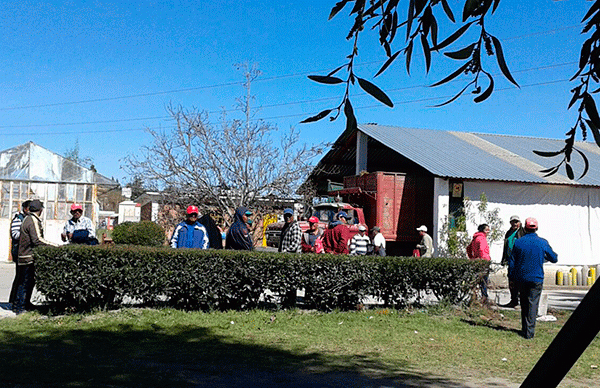 Negocian antorchistas trabajos de desarrollo municipal para Huamantla