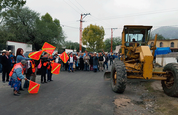 Dan inicio con encarpetado de carreteras  en Villa Hidalgo