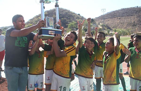 Veracruz gana 1er. Lugar nacional en fútbol categoría infantil