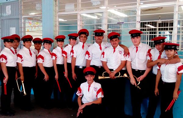  Preparatoria antorchista obtiene primer lugar en el Circuito Bandero SEPyC-BAGES  2015-2016