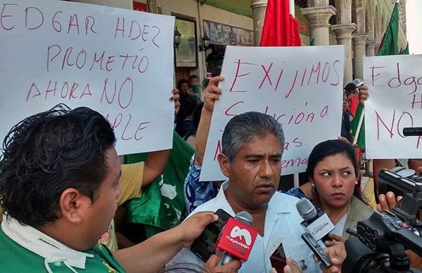 Se compromete edil de Campeche a dar solución a compromisos 