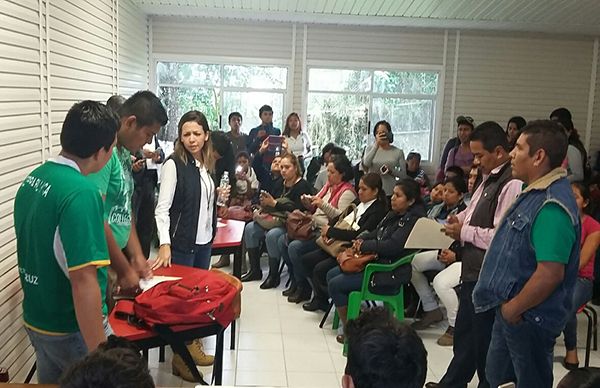 Antorcha demanda conclusión de obras a Espacios Educativos