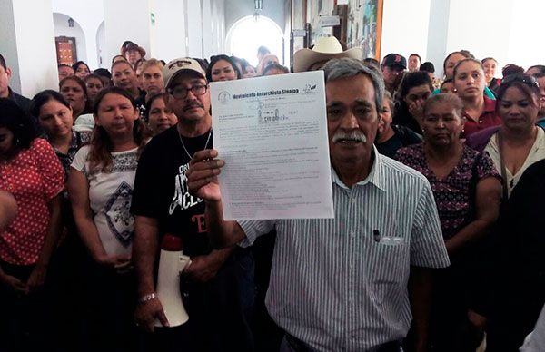 Entregan pliego petitorio a ayuntamiento de Culiacán