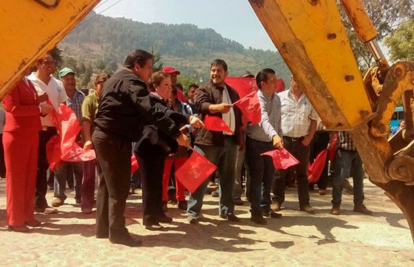 Arranca Pavimentación en el Pueblo Mágico de Angangueo