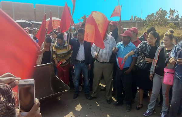 Arranca pavimentación de la calle Emiliano Zapata, de Ciudad Hidalgo