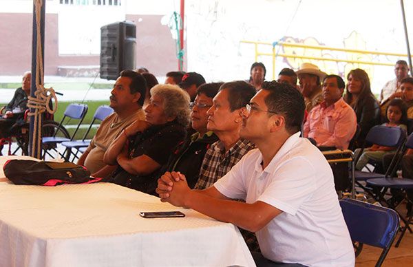 Totolapenses se proclaman a favor de la paz social 