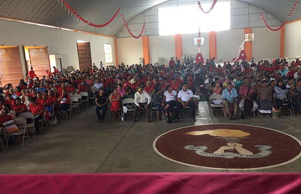  En Pinotepa, realizan reunión de plenos