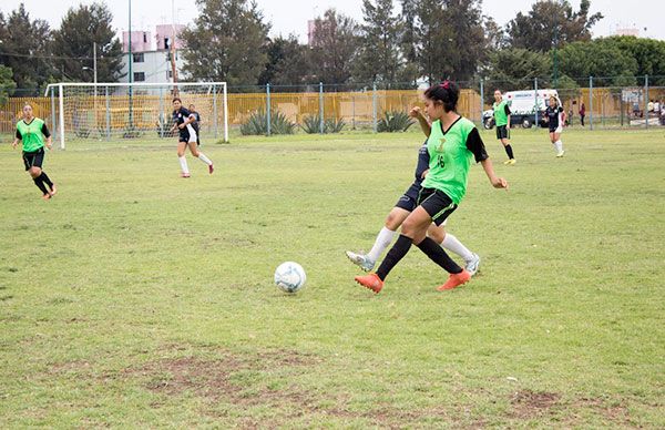 Cd.de México gana oro y plata en el Torneo Nacional de Futbol