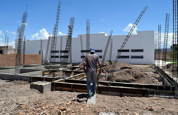 Aplicarán 30 mdp en obra pública para municipios duranguenses