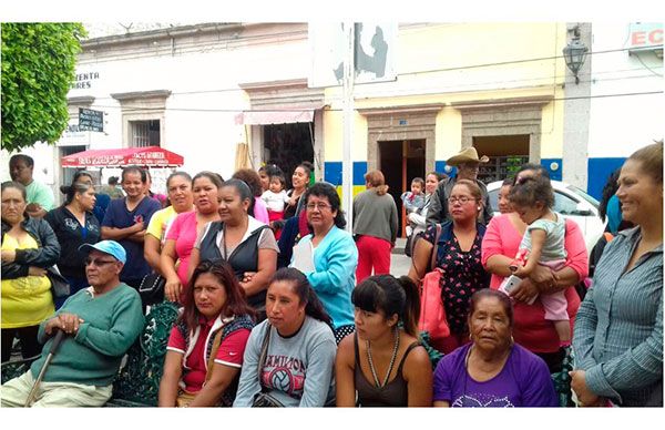 Colonos tarimbarenses exigen a edil municipal atienda demandas planteadas desde hace dos años