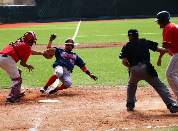 Vuelven a Tecomatlán los amantes del béisbol