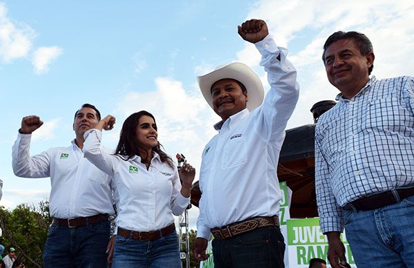 Gran arranque de campaña de Juventino Ramírez en el distrito 15