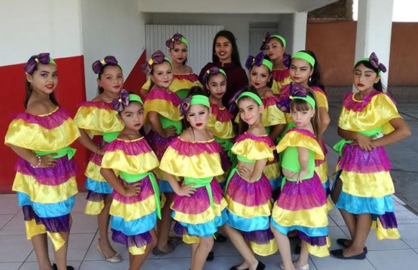  Ballet Infantil antorchista presente en Feria del Maíz 