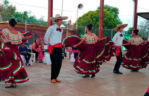 Concluyen estudios primera generación del Telebachillerato en el Refugio