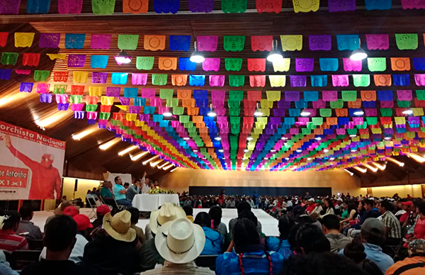 Plenistas trabajarán en acrecentar el antorchismo oaxaqueño 