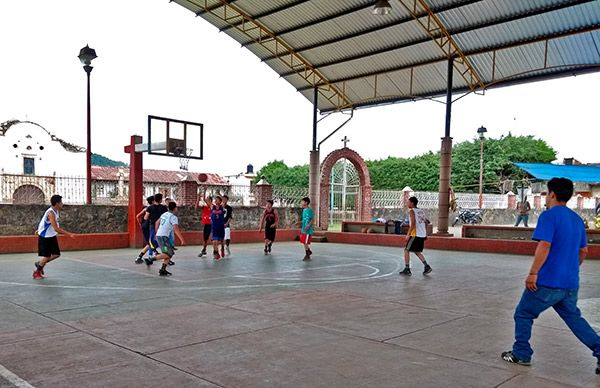 Promueve Antorcha actividades recreativas para jóvenes en Nahuatzen