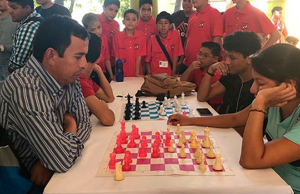 Antorcha llevó a cabo el XVII Torneo Estatal de Ajedrez 2018