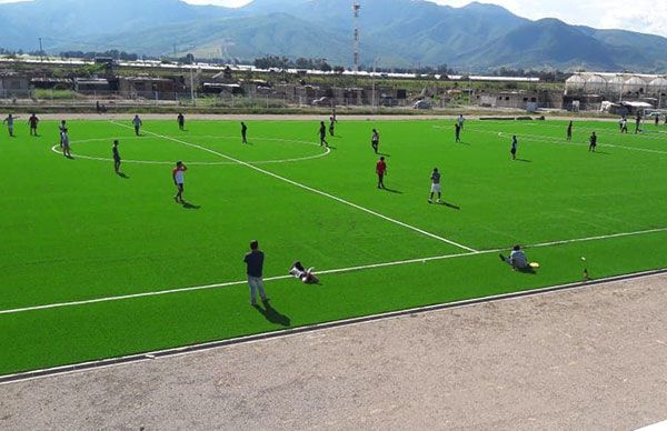 Exitoso cuadrangular de fútbol en la colonia Antorcha Popular Uno de Ciudad Guzmán