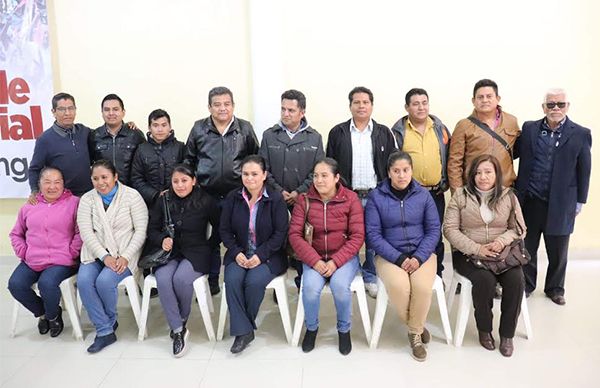 Eligen comité de Antorcha Magisterial en Huauchinango