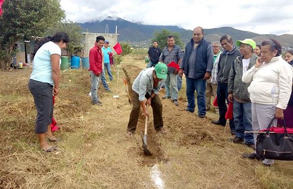 Inician trabajos de ampliación de energía eléctrica  en San Gerónimo Yahuiche