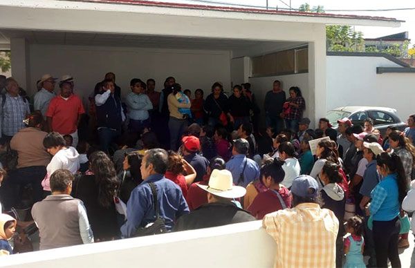 Antorchistas exigen a Coplade, atención a sus demandas elementales