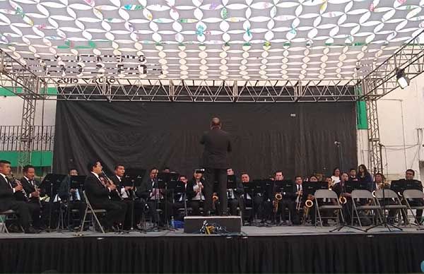 Zapata se engalana con presentación de Banda Sinfónica de Chimalhuacán