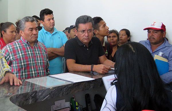 Antorchistas nayaritas entregan pliego petitorio a gobierno estatal  