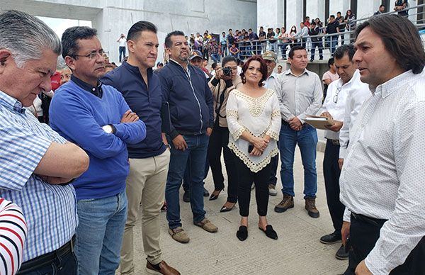 Revisa antorchismo estatal avance de la construcción del auditorio La Antorcha