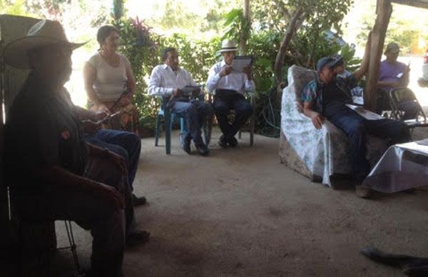 Imparten taller de irrigación a productores de Tomatlán