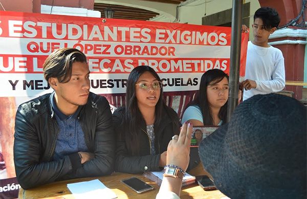 Estudiantes de Tlaxcala exigen mejores condiciones educativas