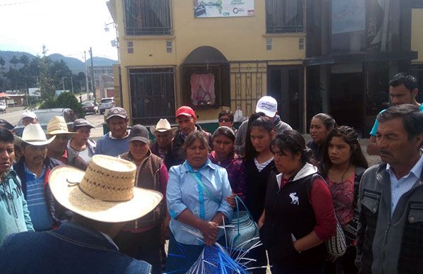 Antorchistas exigen energía eléctrica para Chalcatongo