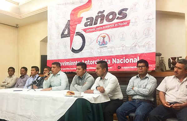 Gobierno oaxaqueño ignora la pobreza de sus pueblos; va la marcha 15 mil antorchistas