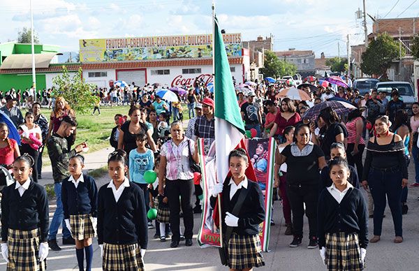 Conmemoran el 209 aniversario de la Independencia de México