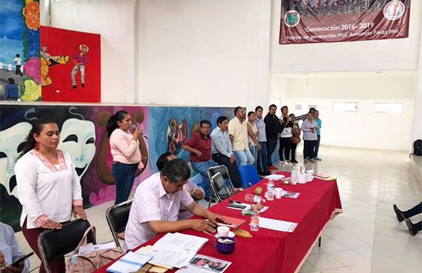 Realizan plenaria magisterial rumbo a 45 Aniversario de Antorcha