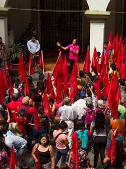 45 años organizando y educando al pueblo mexicano