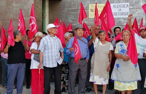 Antorchistas sostienen plantón indefinido en CD Judicial de Oaxaca