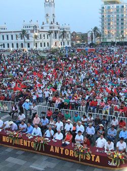 Luchemos todos por la democracia y contra la tiranía