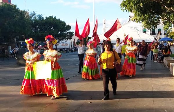 Expresan grupos culturales solidaridad con antorchismo de Puebla