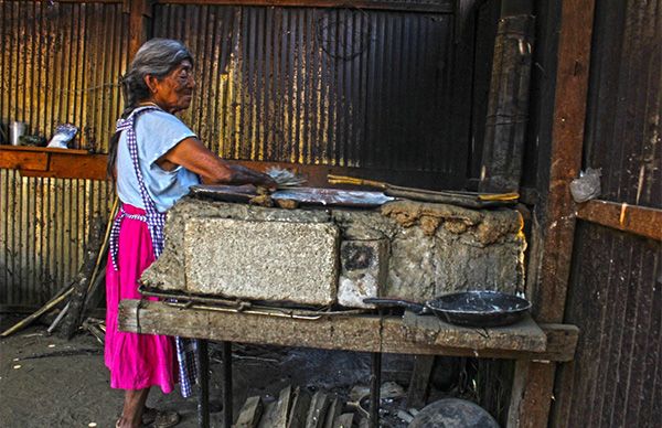 Reportaje | 96 abuelitos oaxaqueños, sin seguridad social