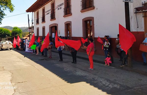 Habitantes de Tzurumútaro exigen atención y solución a sus demandas