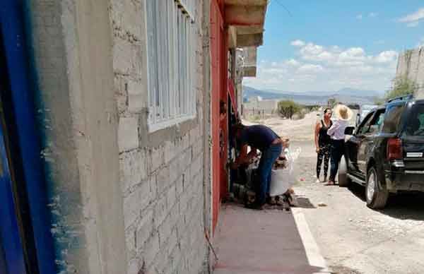 Logran familias antorchistas de Melchor Ocampo red de agua y drenaje