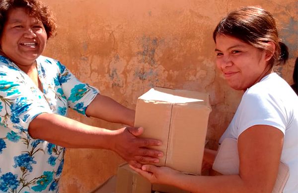 Habitantes antorchistas de Zitácuaro logran apoyos de despensa para familias humildes