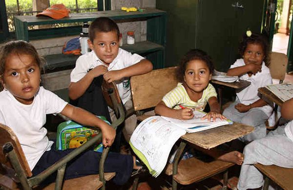 Antorcha Magisterial pide evaluar a estudiantes acorde con la desigualdad