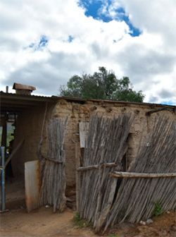 La pobreza galopa en caballo de hacienda en Nuevo León